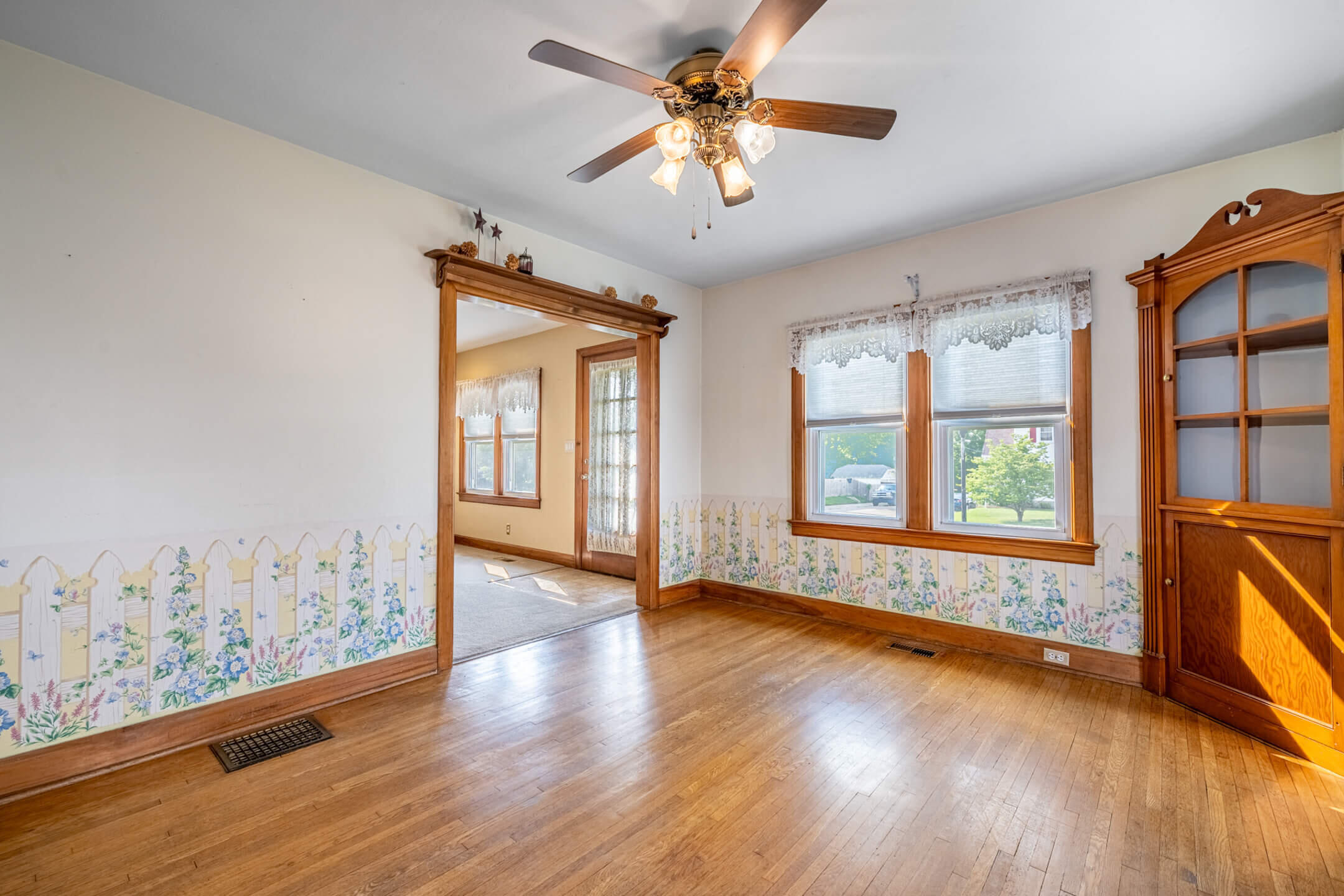 1933 Maiden Lane Springfield, OH 45504 - Photo 6 of 38 Gallery Image 6