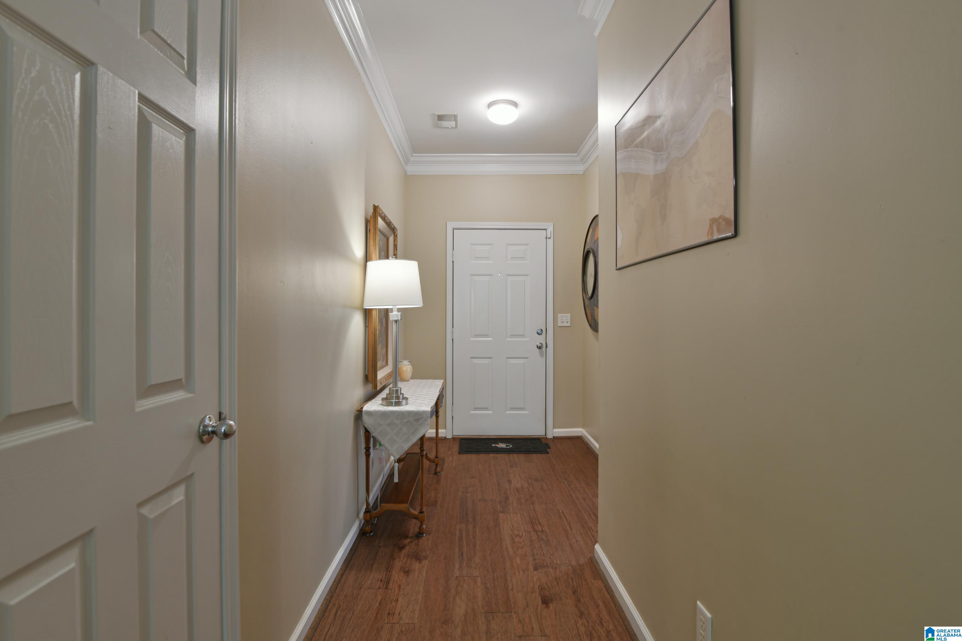 408 Enclave Circle Fultondale, AL 35068 - Photo 4 of 46