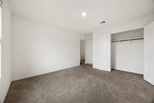 $269,900 | 3034 Twisted Myrtle Drive, Conroe, TX 77301