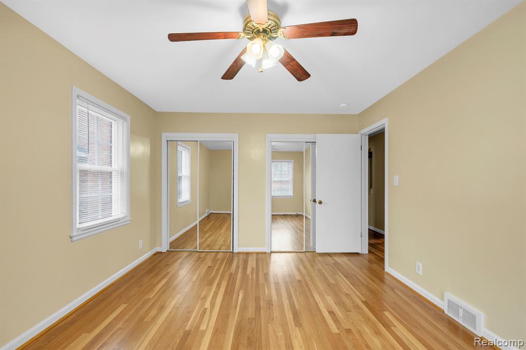 857 Harcourt Road Grosse Pointe, MI 48230 - Photo 25 of 33