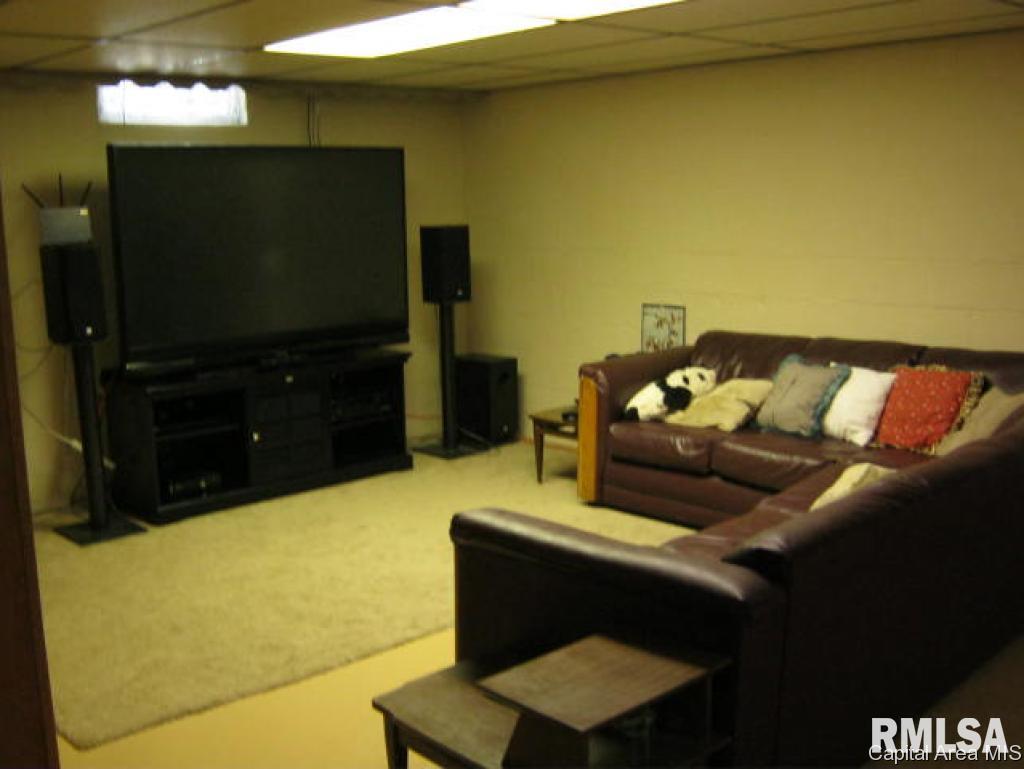 2911 West Street Springfield, IL 62707 - Photo 20 of 25