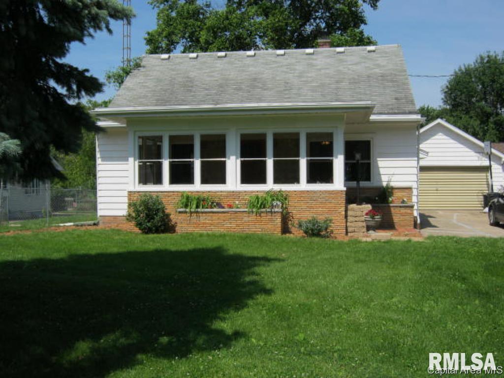 2911 West Street Springfield, IL 62707 - Photo 2 of 25