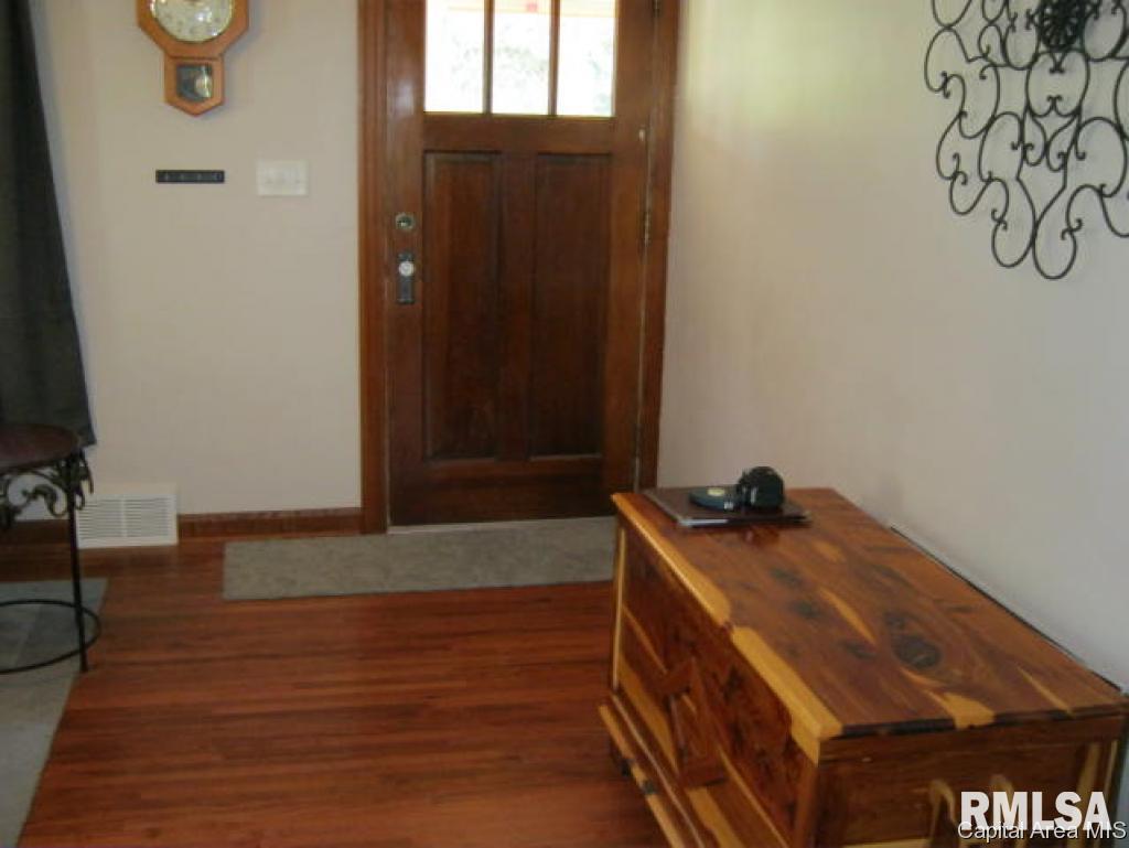 2911 West Street Springfield, IL 62707 - Photo 5 of 25