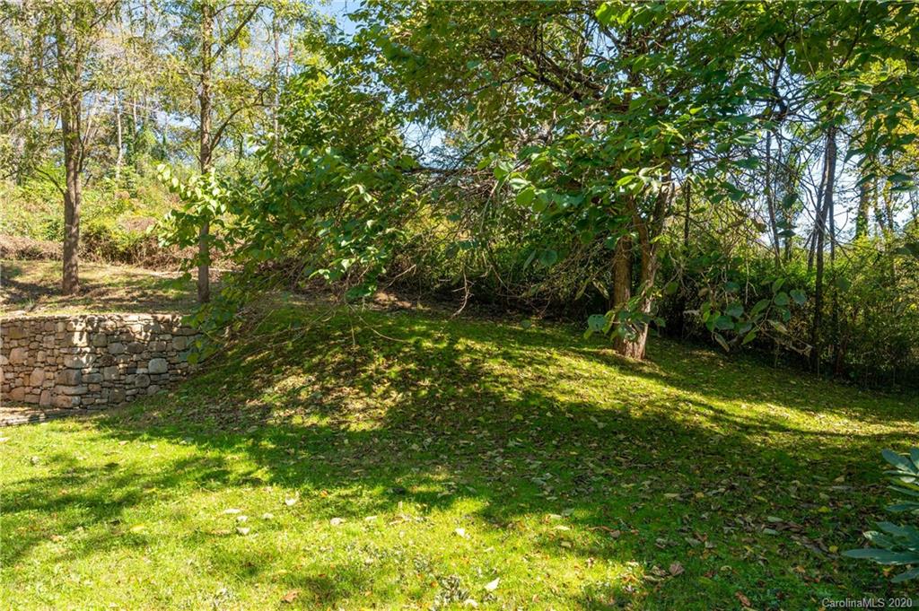 590 Barnard Road Marshall, NC 28753 - Photo 24 of 43 Gallery Image 24
