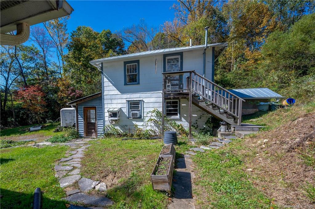 590 Barnard Road Marshall, NC 28753 - Photo 29 of 43 Gallery Image 29