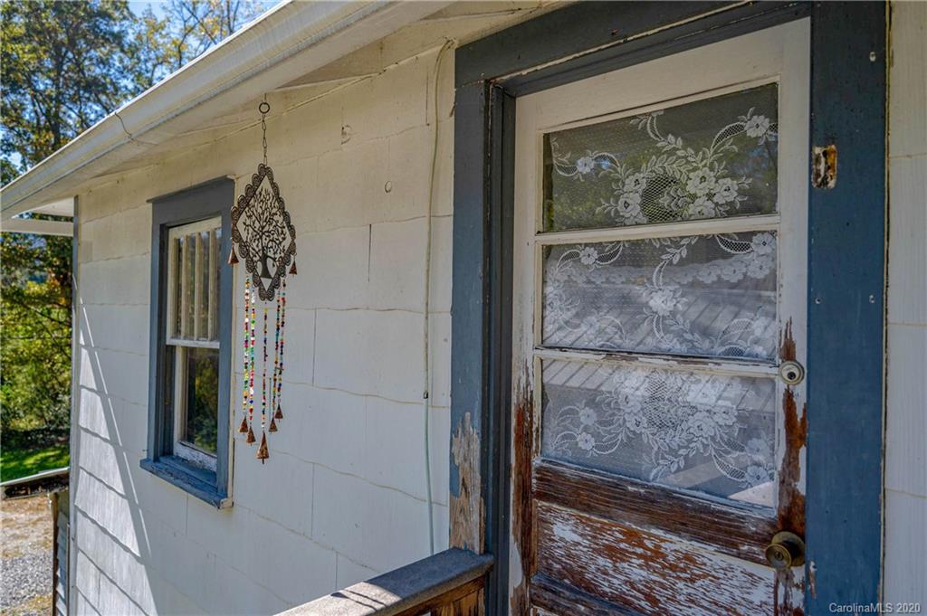 590 Barnard Road Marshall, NC 28753 - Photo 31 of 43 Gallery Image 31