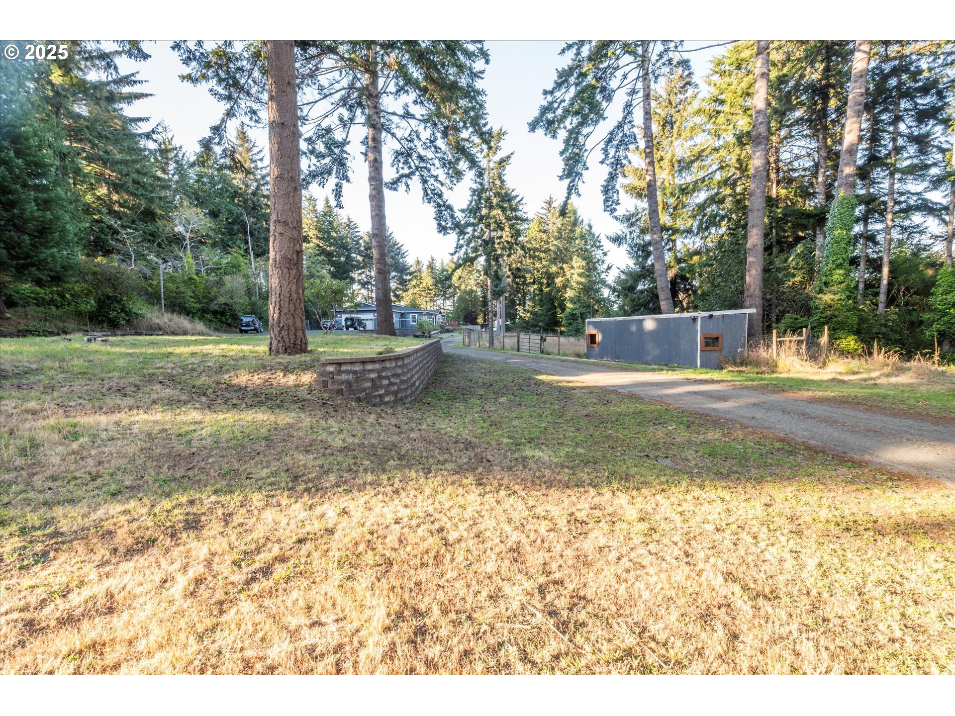 64184 Rail Road Coos Bay, OR 97420 - Photo 3 of 48 Driveway