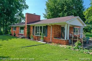 8728 Rynn Road Avoca, MI 48006 - Photo 3 of 53
