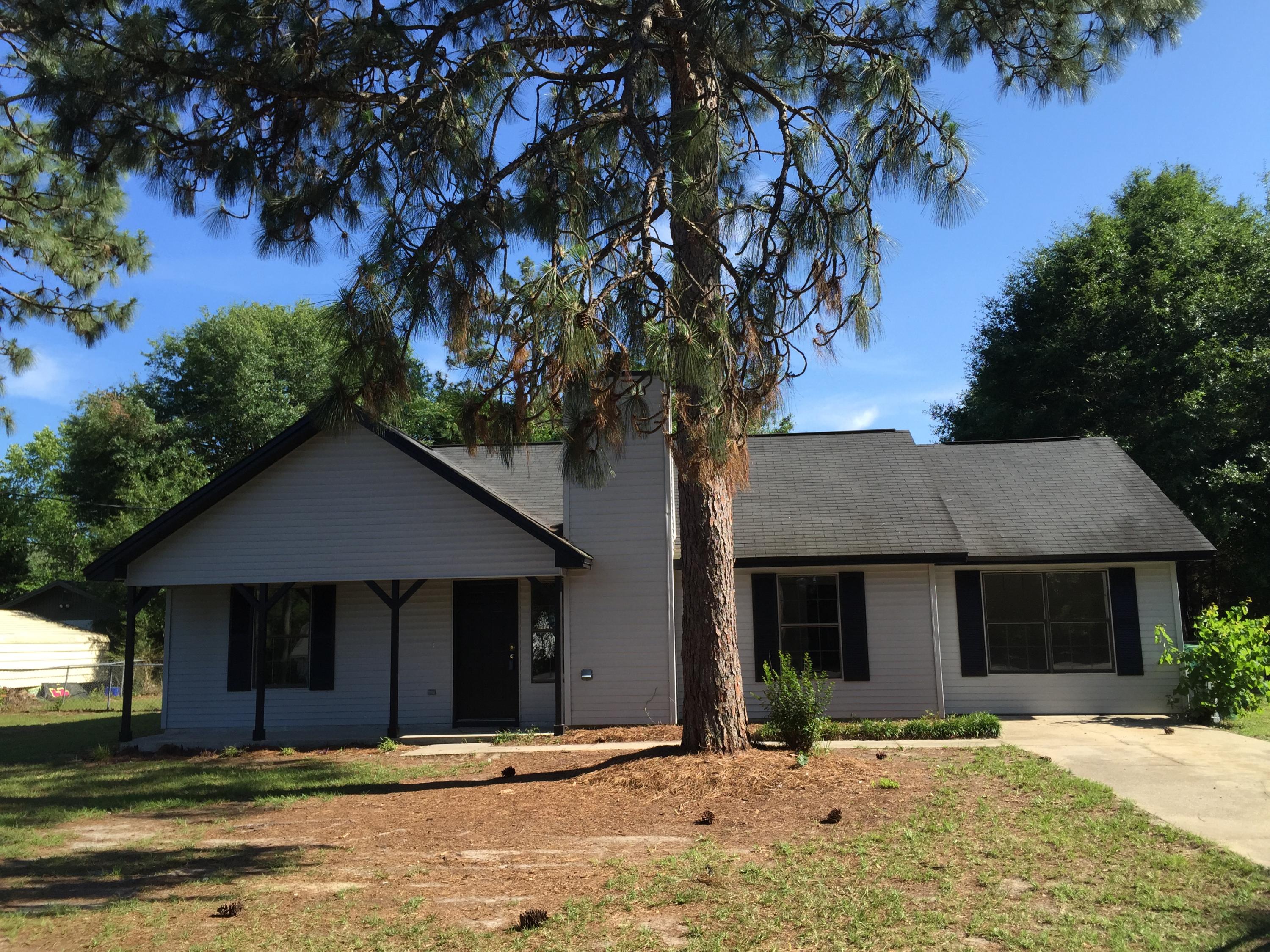 349 John King Road Crestview, FL 32539 - Photo 1 of 22 Front