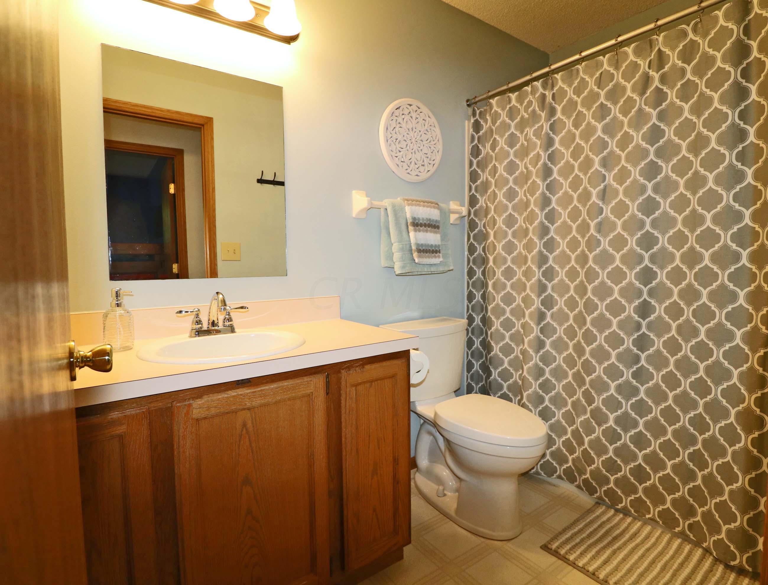 65 Ravine Road Powell, OH 43065 - Photo 12 of 32 Gallery Image 12