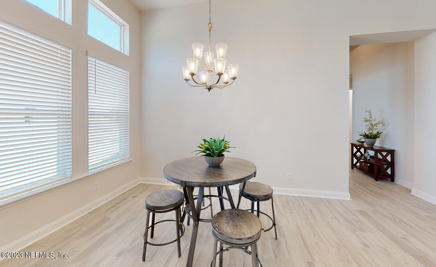 Dining Rm