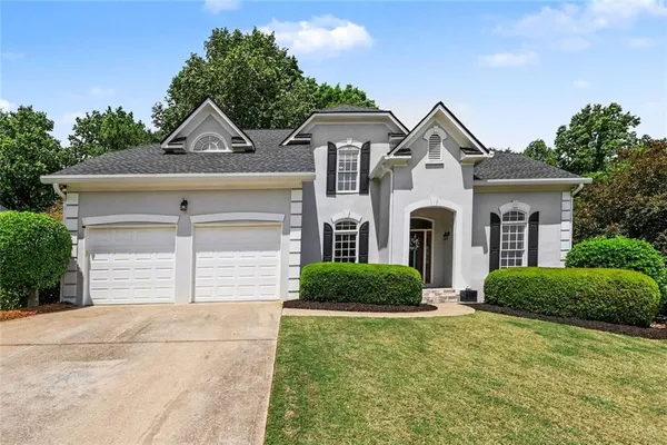 $799,900 | 5640 The 12th Fairway, Suwanee, GA 30024