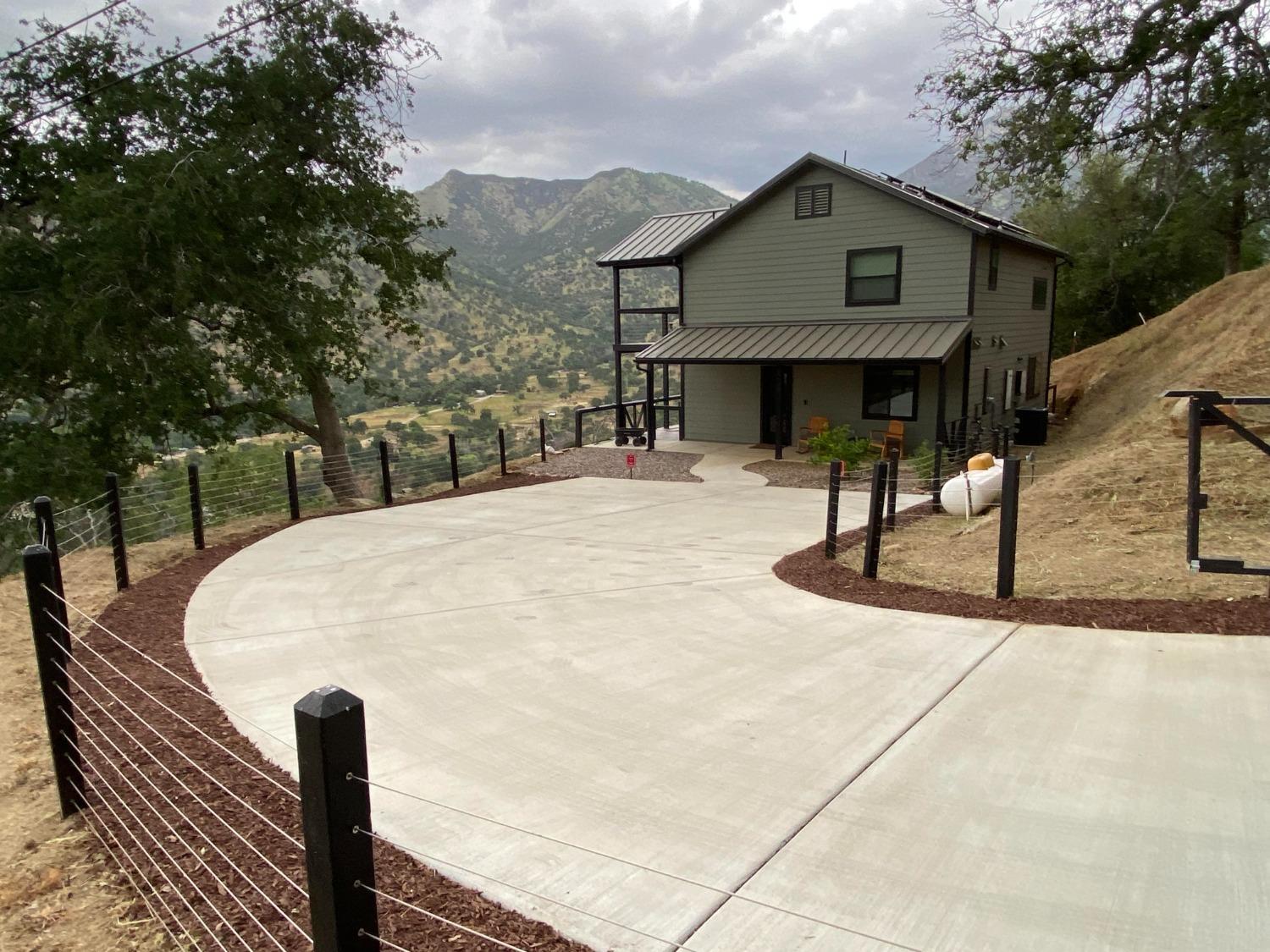 45431 Hammond Drive Three Rivers, CA 93271 - Photo 1 of 64 Gallery Image 1