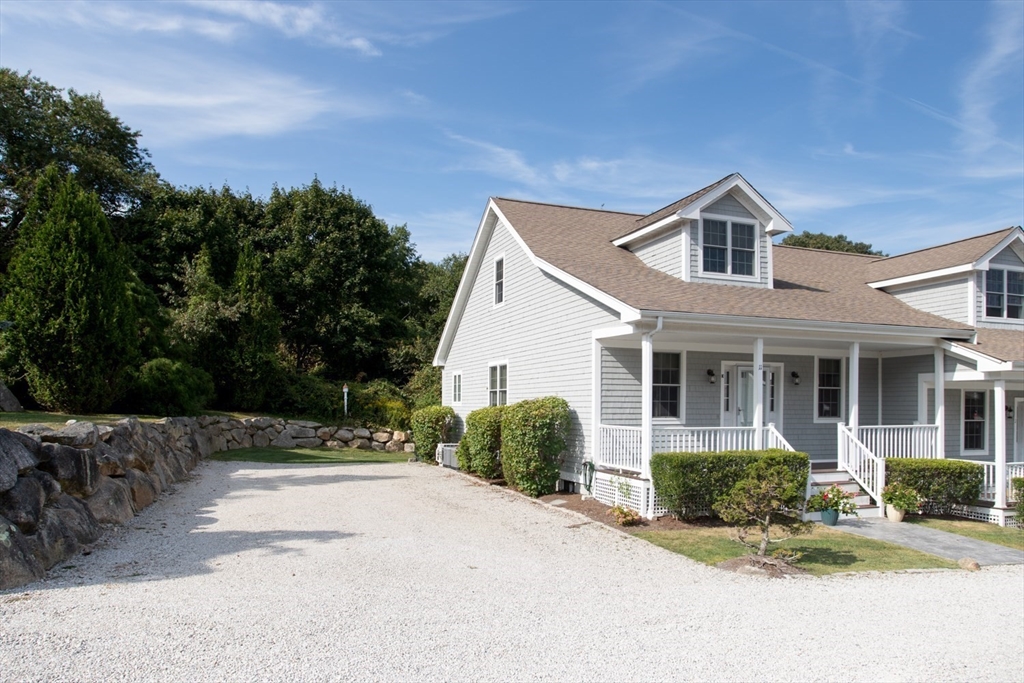 1346 Main Road, Unit K Westport, MA 02790 - Photo 4 of 32