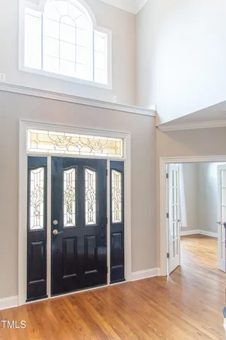 a view of a bathroom with closet area