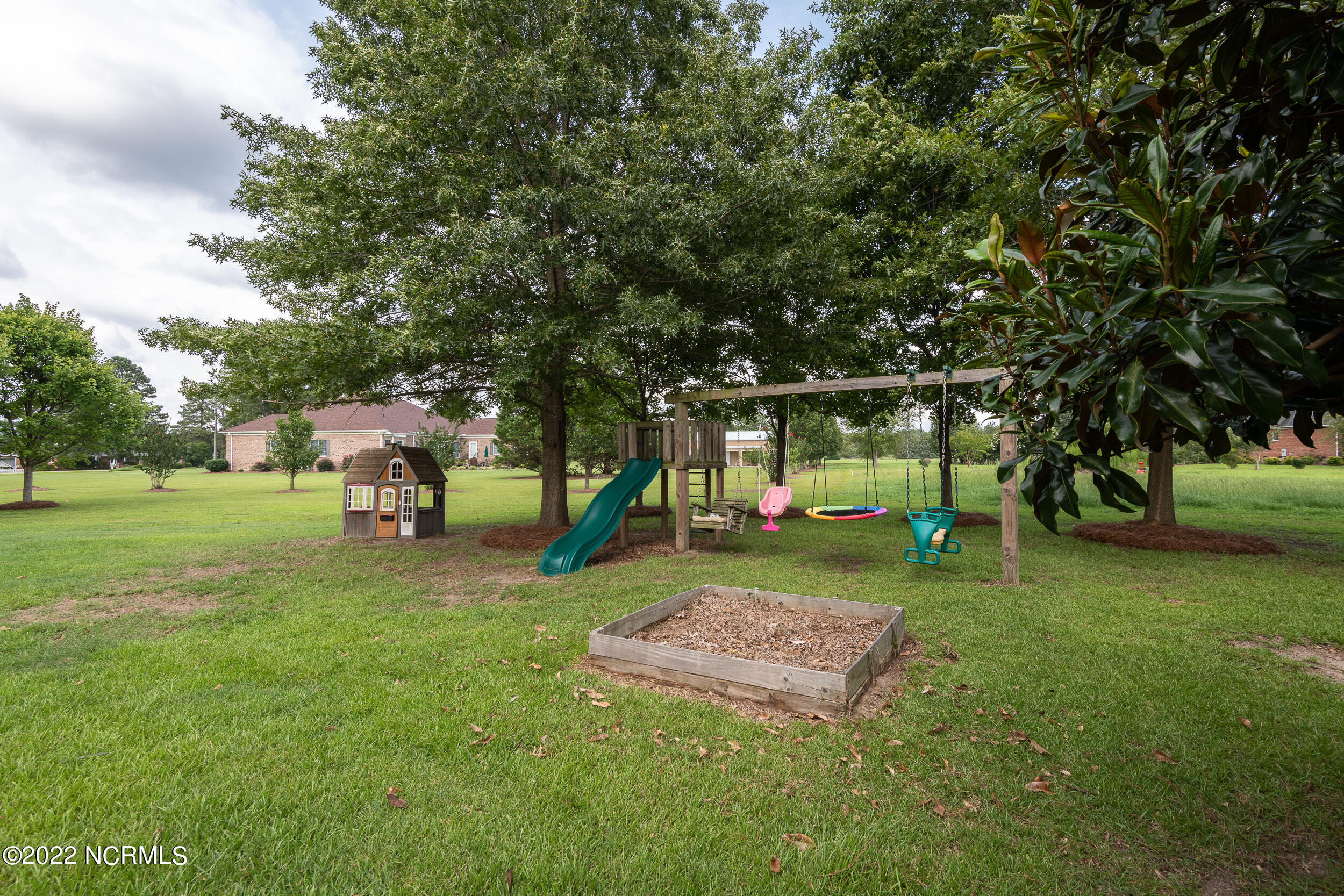 1431 Devon Drive Grimesland, NC 27837 - Photo 16 of 74 1431_Devon-19
