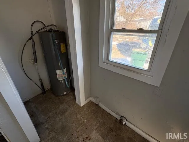 $108,900 | 502 South Mound Street, Muncie, IN 47305