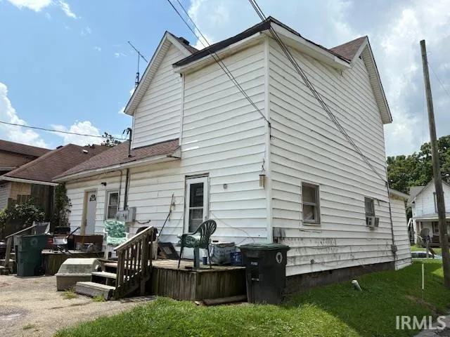 $108,900 | 502 South Mound Street, Muncie, IN 47305