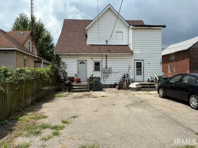 $108,900 | 502 South Mound Street, Muncie, IN 47305