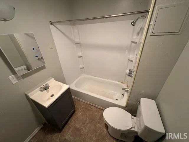 $108,900 | 502 South Mound Street, Muncie, IN 47305