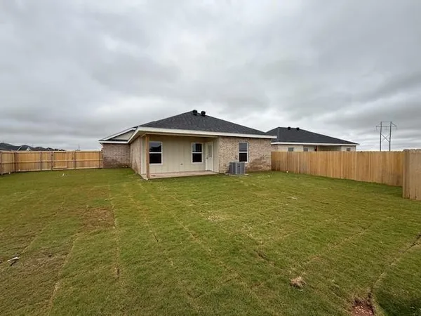 $3,195 | 7035 Glen Abbey Street, Abilene, TX 79606