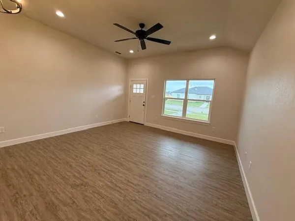 $3,195 | 7035 Glen Abbey Street, Abilene, TX 79606