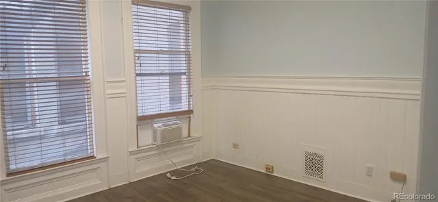 a view of a walk in closet