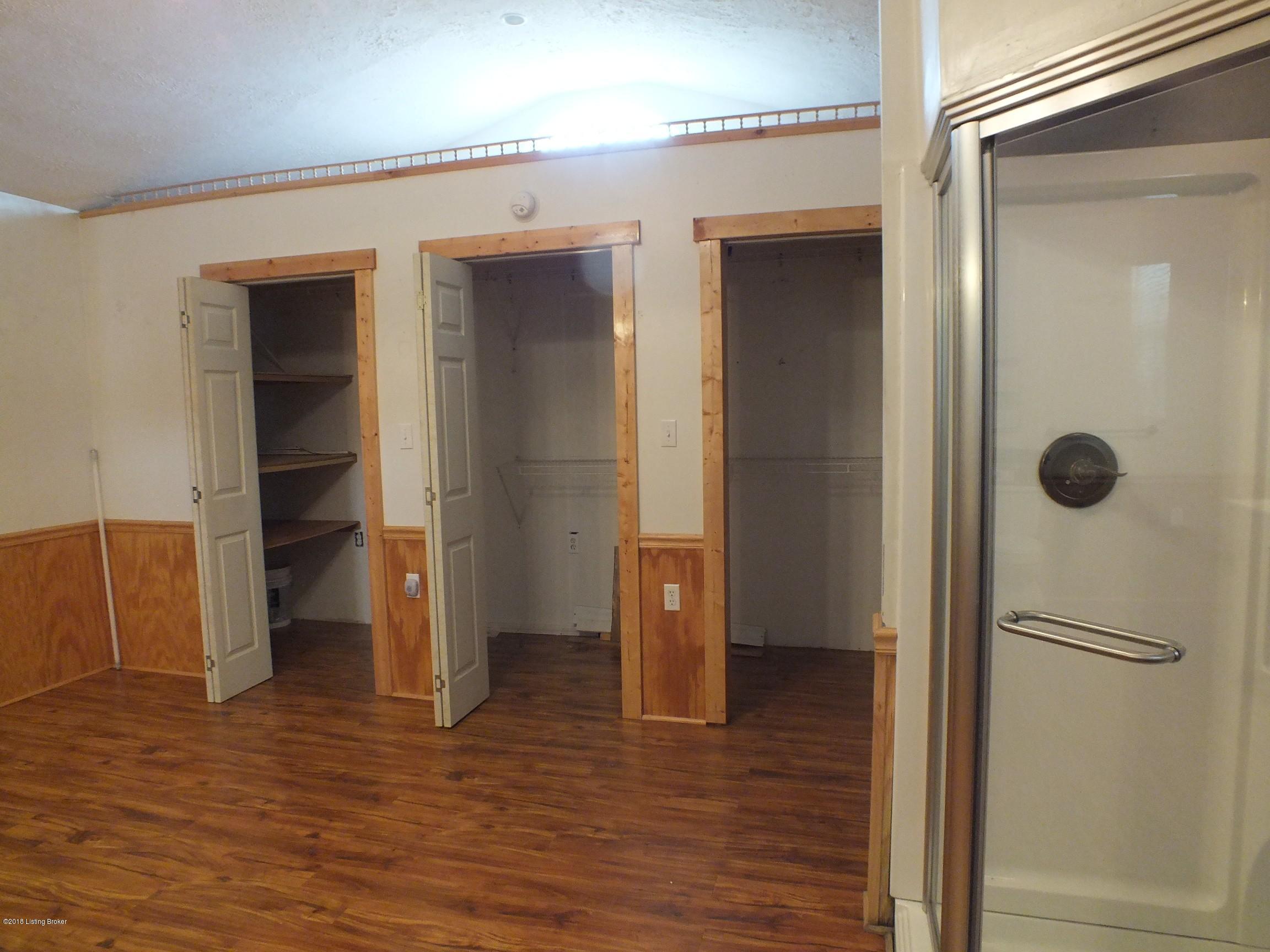 8920 Beaver Dam Road Caneyville, KY 42721 - Photo 15 of 29 Image00013Beaver Dam Rd