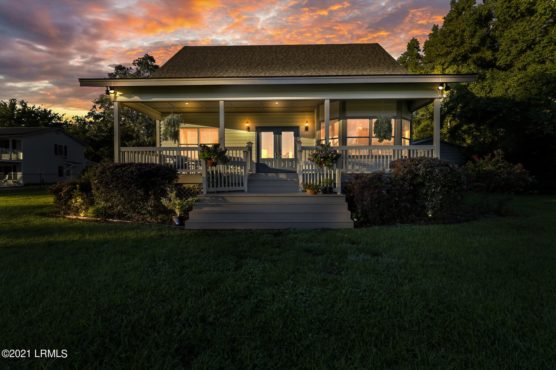 189 Deloss Point Road Ridgeland, SC 29936 - Photo 2 of 49 Digital Twilight
