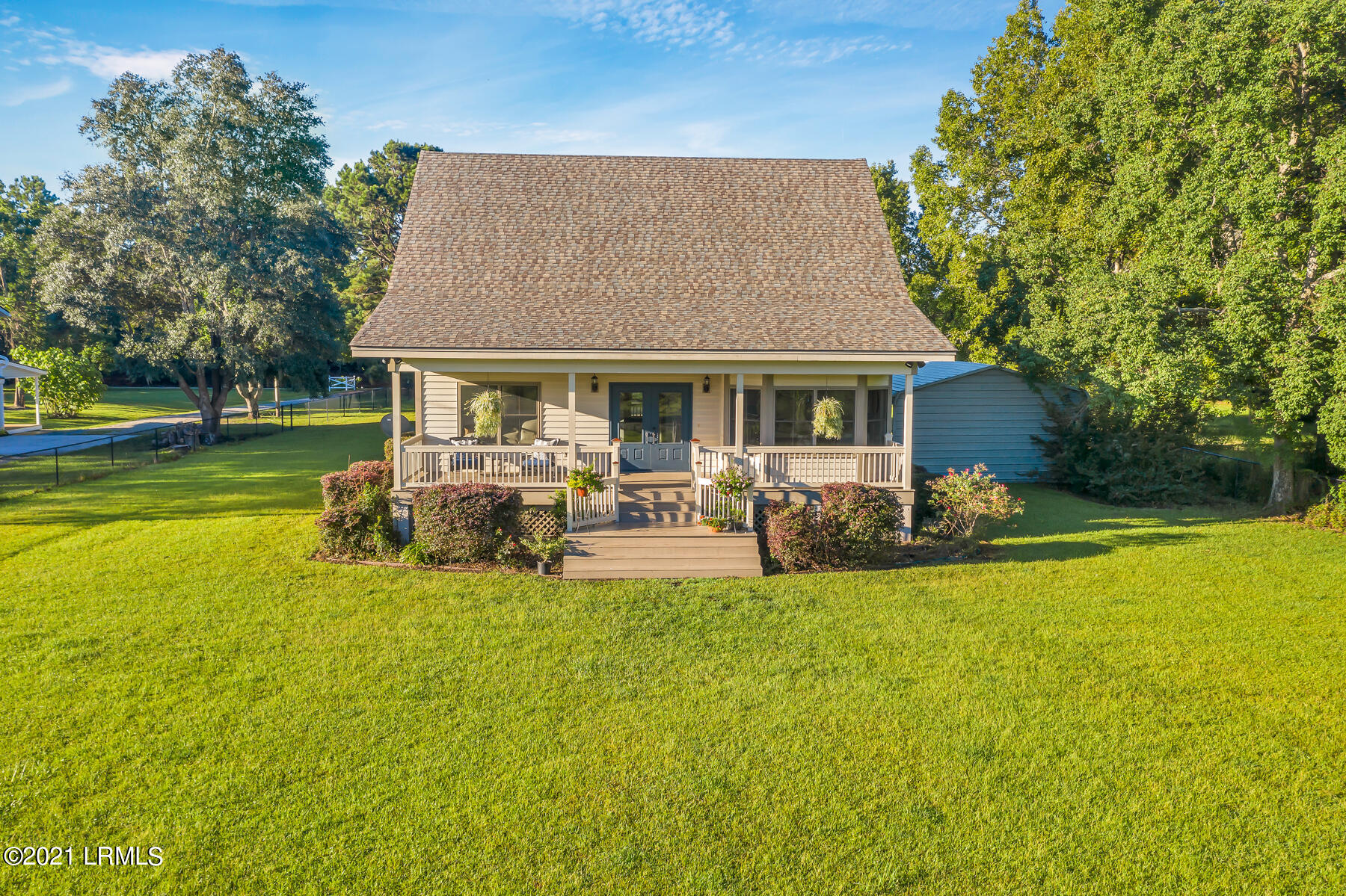 189 Deloss Point Road Ridgeland, SC 29936 - Photo 3 of 49 DJI_0409