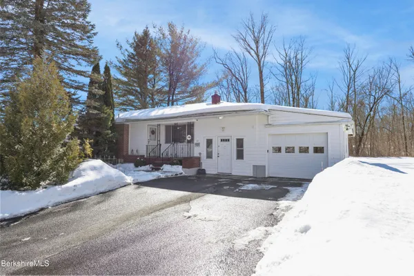 $339,000 | 89 Delancy Avenue, Pittsfield, MA 01201