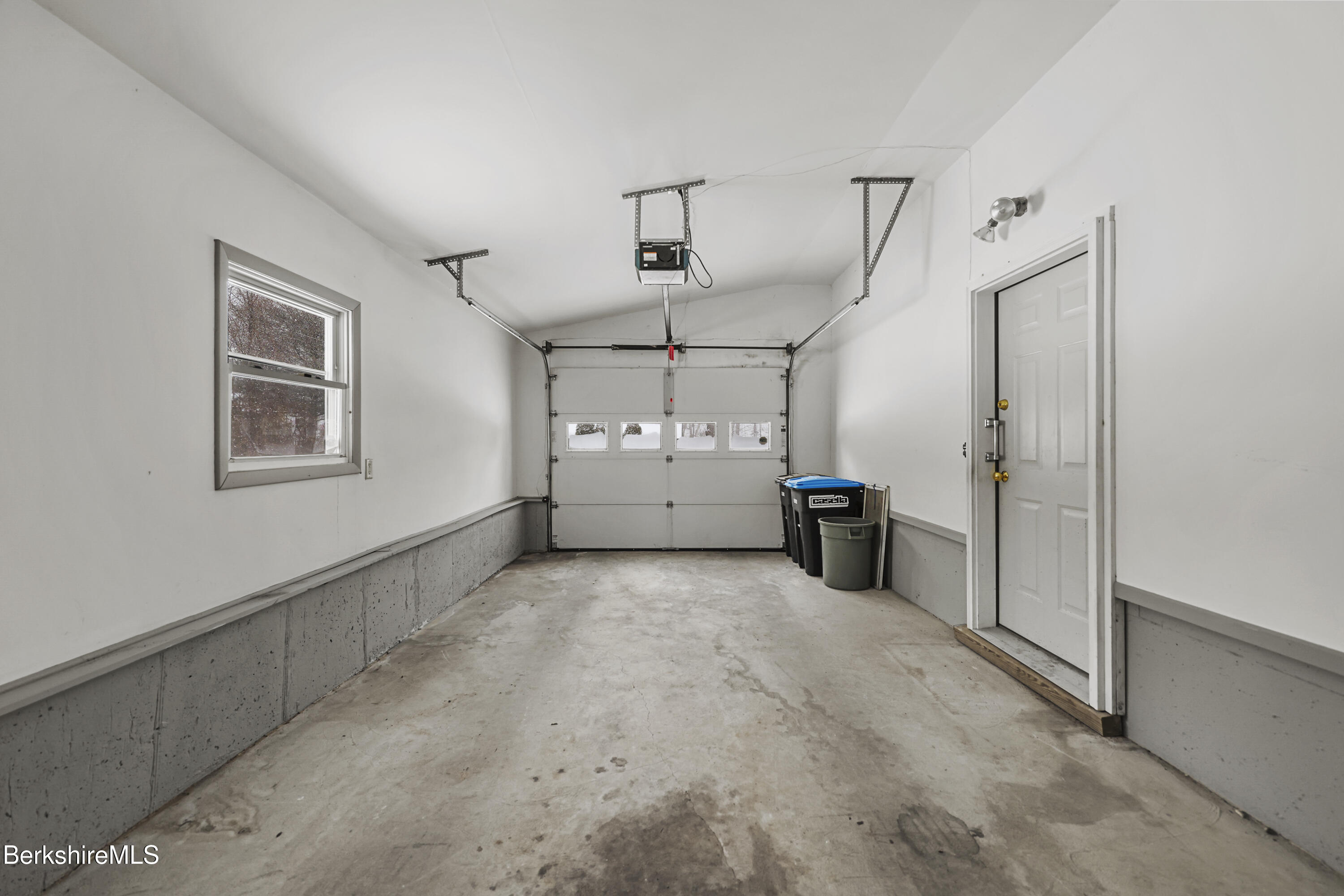 89 Delancy Avenue Pittsfield, MA 01201 - Photo 32 of 40 a view of a garage