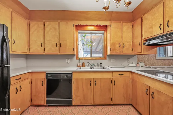 $339,000 | 89 Delancy Avenue, Pittsfield, MA 01201