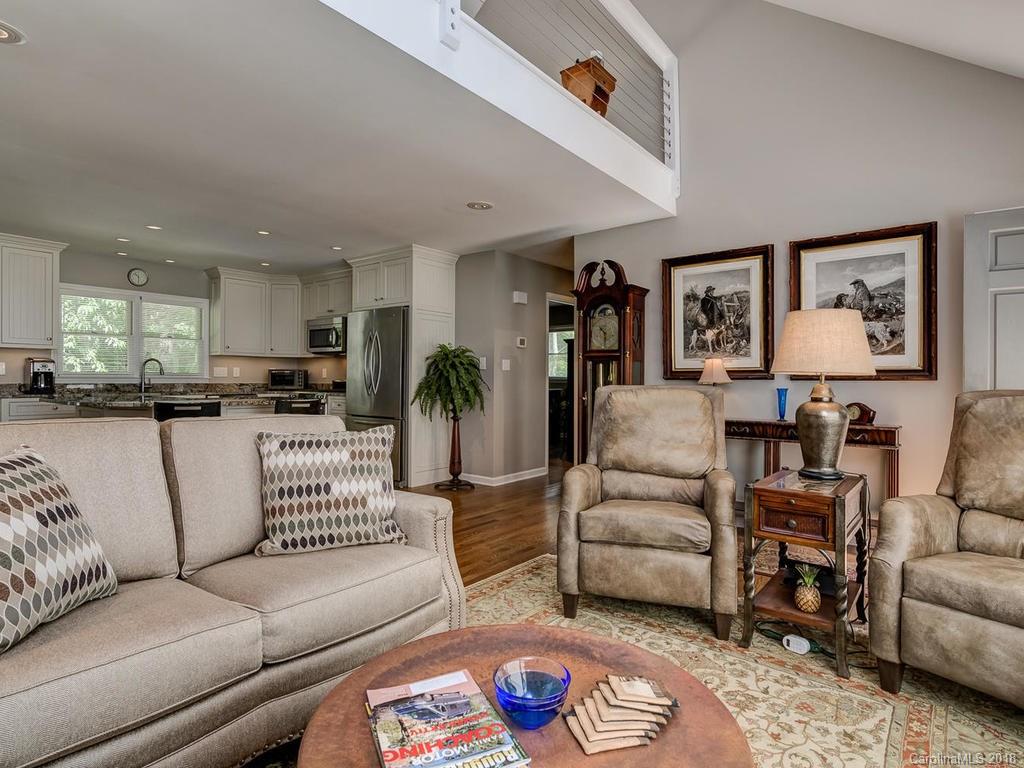 93 Merrill Road Fletcher, NC 28732 - Photo 4 of 35 Gallery Image 4