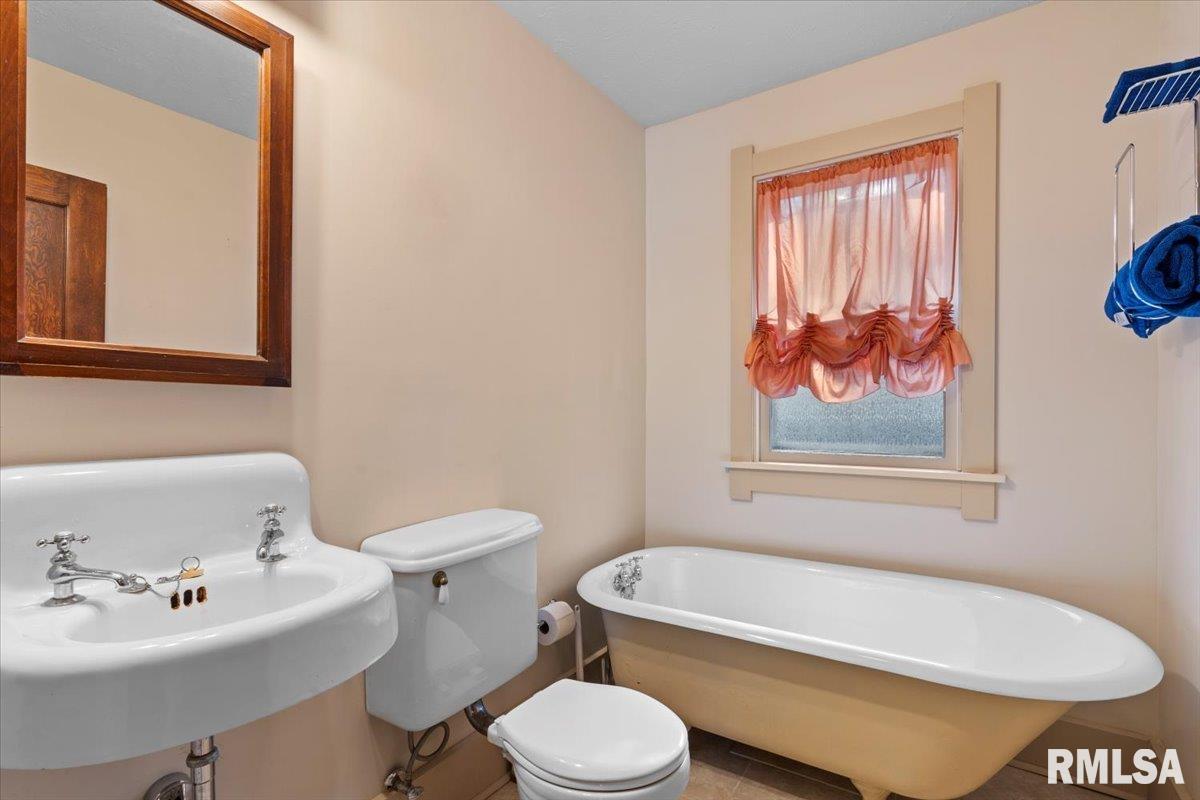 905 South Walnut Street Springfield, IL 62704 - Photo 21 of 33