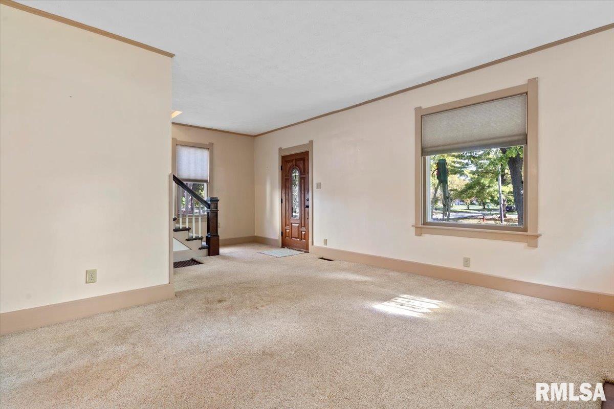 905 South Walnut Street Springfield, IL 62704 - Photo 7 of 33