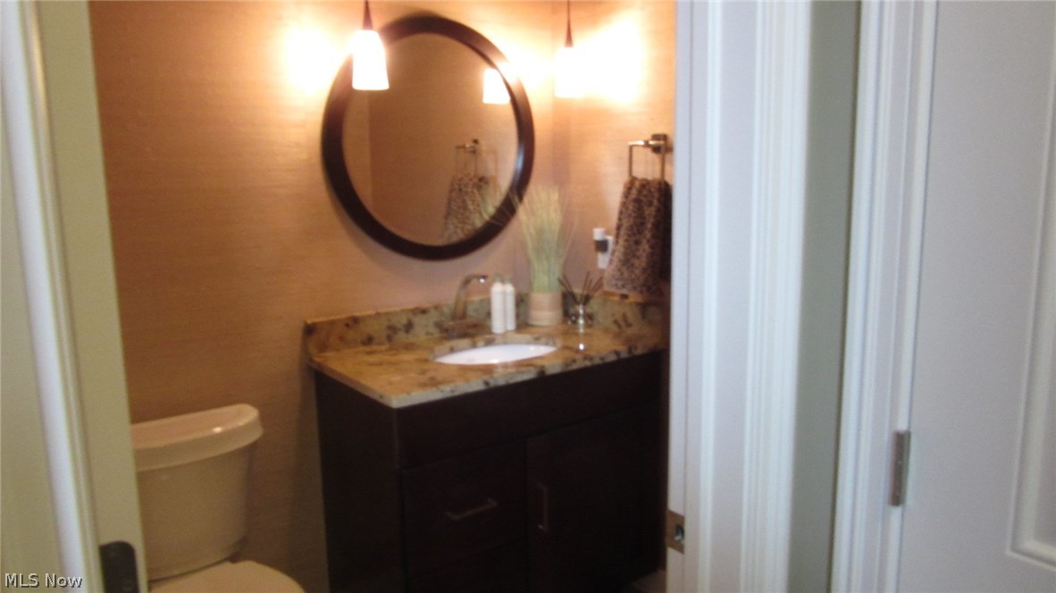 249 Burwick Road Cleveland, OH 44143 - Photo 17 of 29 Gallery Image 17
