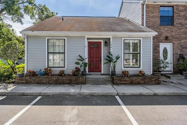 $1,900 | 14818 Winding Creek Court, Tampa, FL 33613