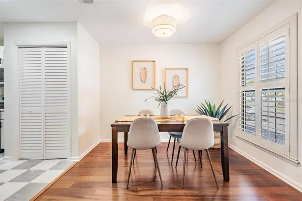 $1,900 | 14818 Winding Creek Court, Tampa, FL 33613