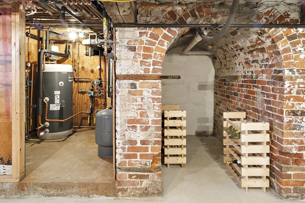 191 Centre Street Danvers, MA 01923 - Photo 37 of 40 walk in closet with window