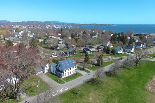 $1,100,000 | 50-52 Mechanic Street, Rockland, ME 04841