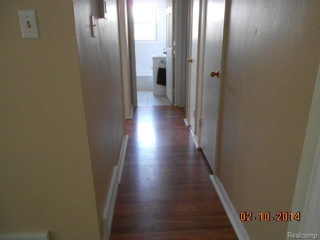 3398 South Custer Road Monroe, MI 48161 - Photo 8 of 22 DSCN2296.jpg