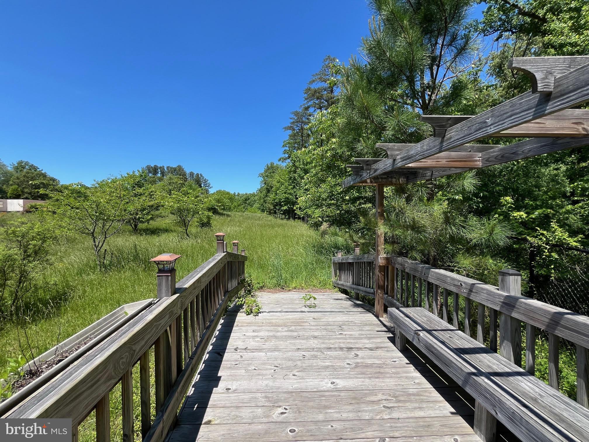 12370 Purcell Road Manassas, VA 20112 - Photo 16 of 30 Bridge w/ seating