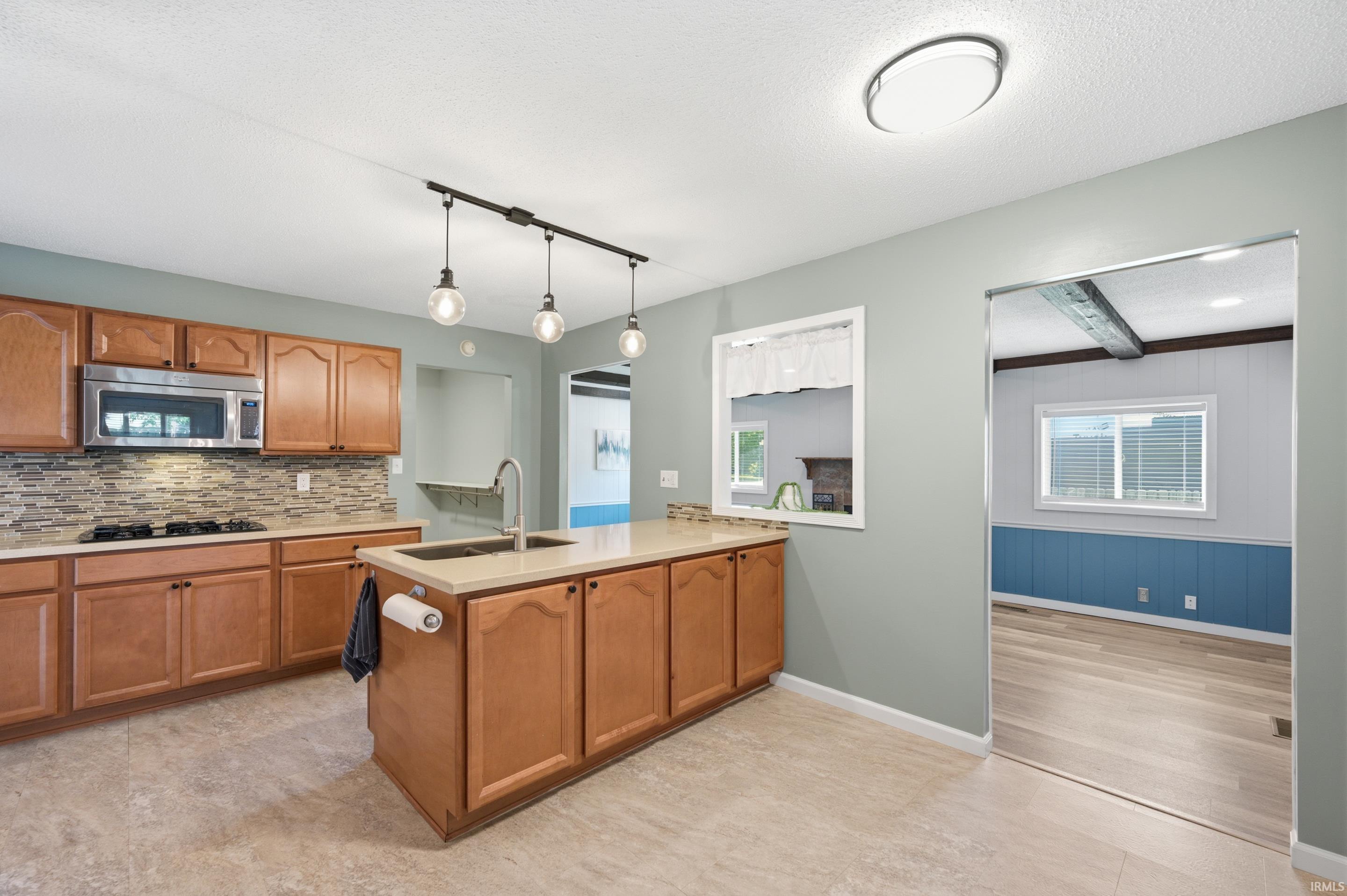 5401 North Moore Road Muncie, IN 47304 - Photo 13 of 34