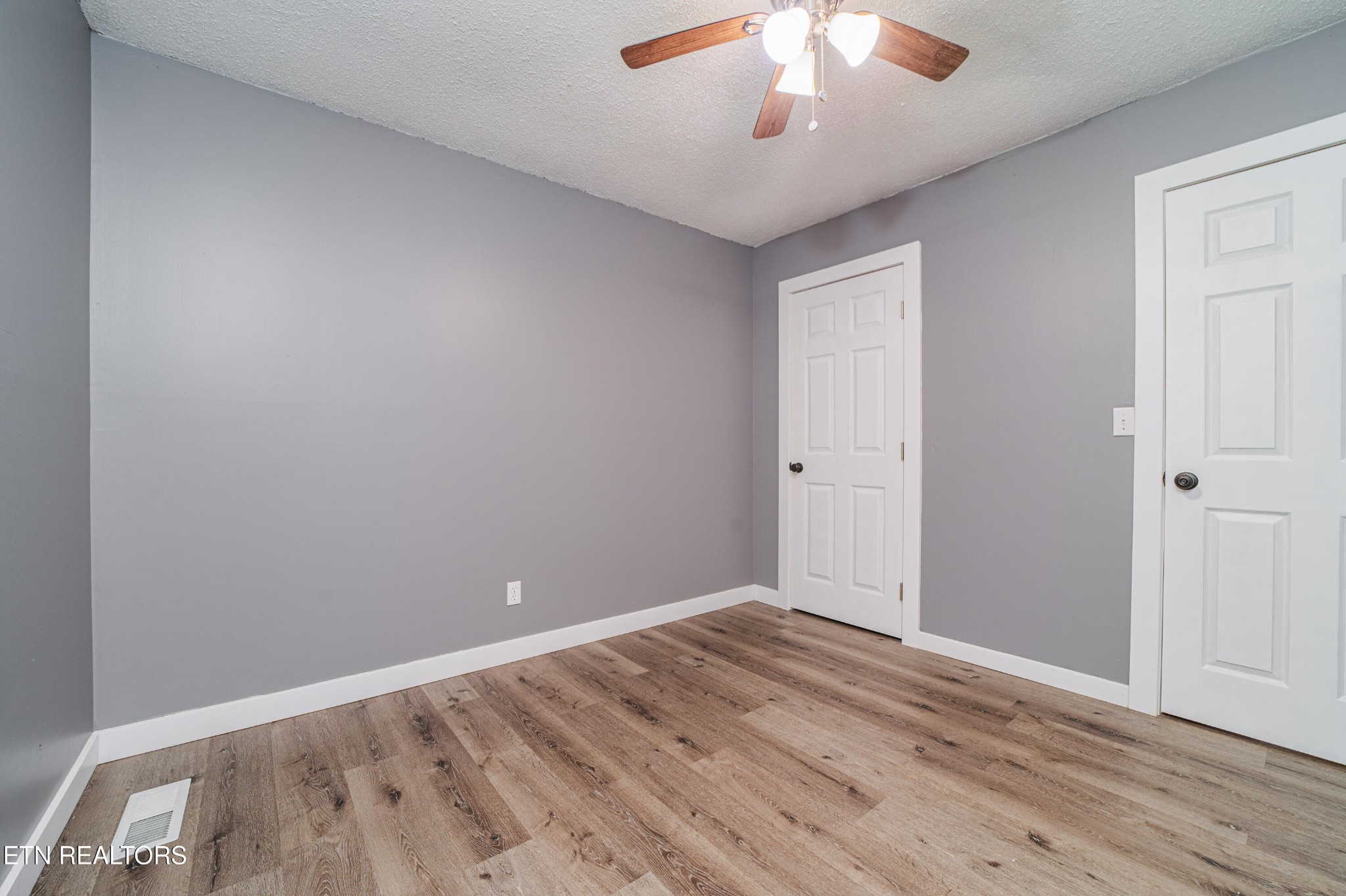 3424 Inverness Road Knoxville, TN 37931 - Photo 17 of 30 Gallery Image 17