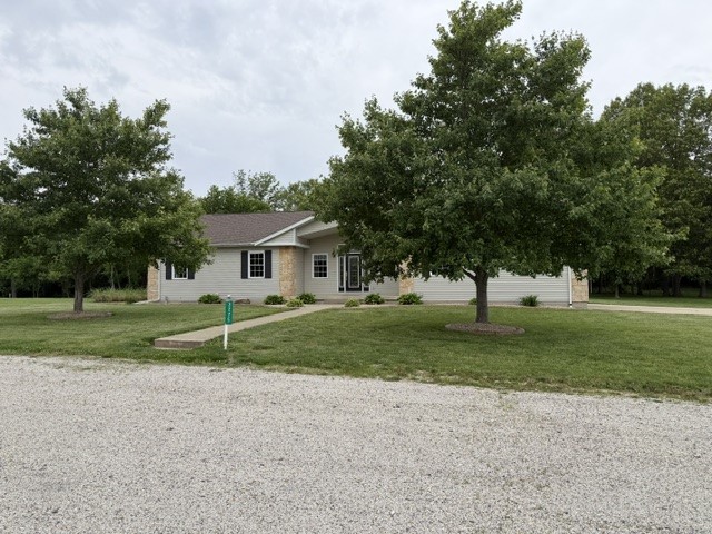 3275 Tohill Lane Decatur, IL 62521 - Photo 1 of 5