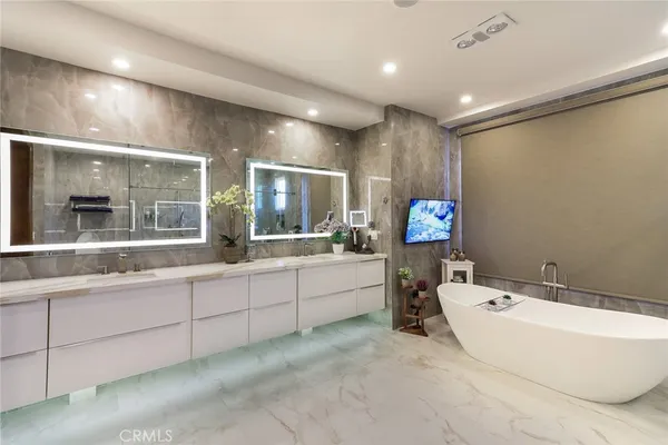 $4,500,000 | 725 Carriage House Drive, Arcadia, CA 91006