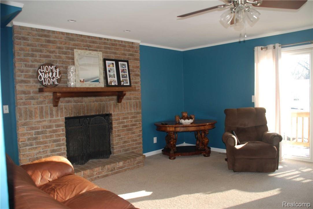 879 Rambow Drive Monroe, MI 48161 - Photo 15 of 55 DSC_0331.jpg