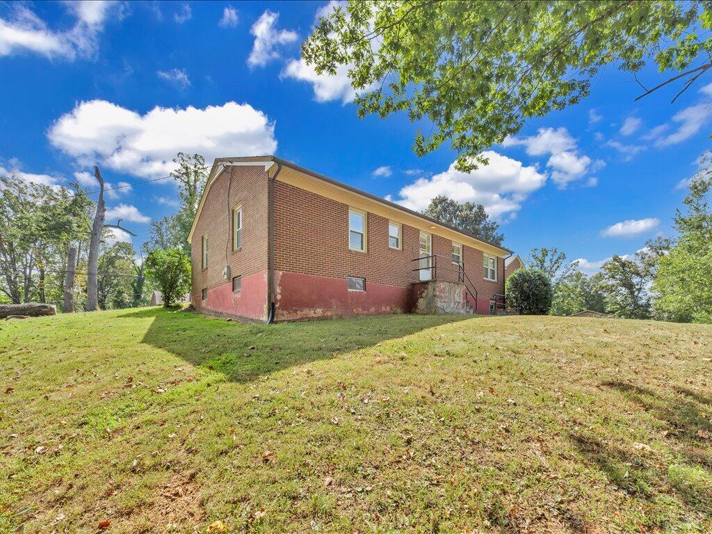 595 Robin Hood Road Bassett, VA 24055 - Photo 54 of 54 54-MIB09739