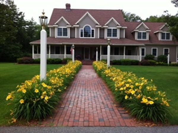 5 Parker Road Mendon, MA 01756 - Photo 1 of 28 a front view of house with yard and green space